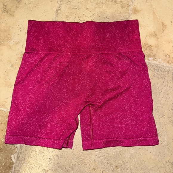 Gymshark Adapt Fleck Seamless Shorts - Picture 2 of 3